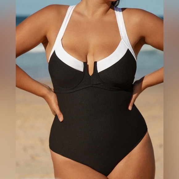 Berlook Black and White Women's Swimsuit Sz 1X/16 nwt , 013 - Picture 1 of 8